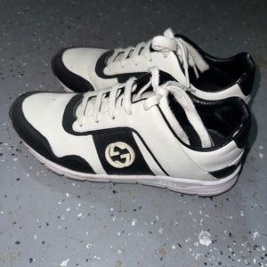 Gucci Black/White Leather Interlocking GG Lace Up Low Top Sneakers